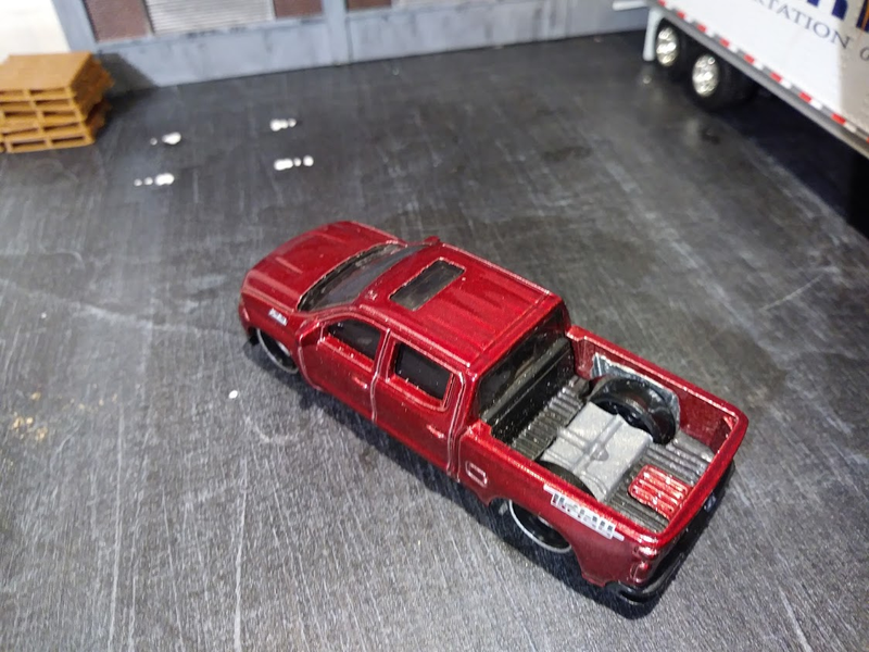 Illustration for article titled Just missed Truck Thursday